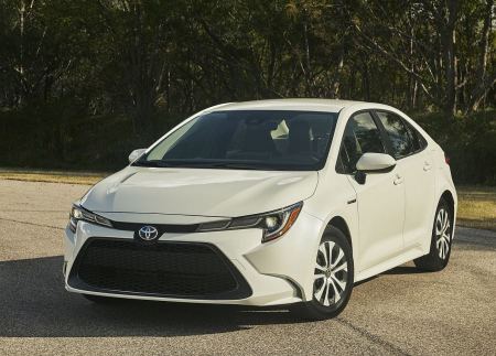 مواصفات واسعار تويوتا كورولا هايبرد 2020