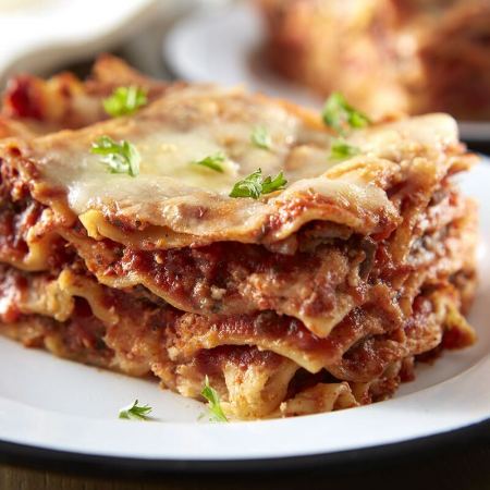 أفضل طريقة لتحضير لزانيا لحم بكل سهوله