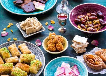 حلويات شرقية لذيذة مع المقادير الصحيحة