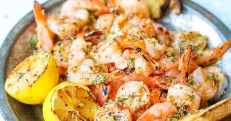 وصفات رمضانية سهلة للإفطار مع المقادير